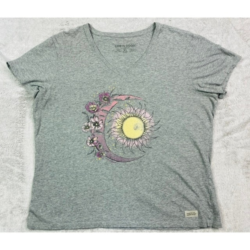 Life is Good Women's Crusher Lite V-Neck T-Shirt Sun Moon Flowers Gray Size XL